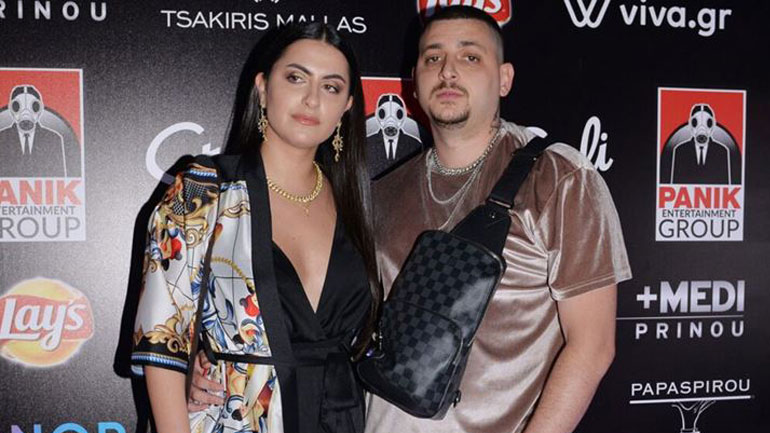 Οι νέες δηλώσεις του παππού του Mad Clip για την Αρετή: «Του είπα ότι η Αρετή τον κοροϊδεύει» Οι νέες δηλώσεις του παππού του Mad Clip για την Αρετή: «Του είπα ότι η Αρετή τον κοροϊδεύει»