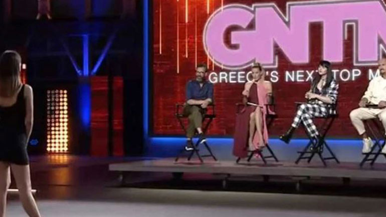 GNTM 4: Ενοχλημένος ο Δημήτρης Σκουλός με διαγωνιζόμενη: «Δεν σου αρέσει η μόδα, αλλά η δημοσιότητα»