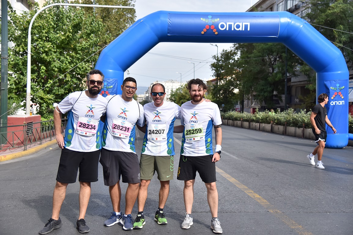 Μέλη της ΟΠΑΠ Running Team
