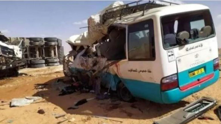 Αλγερία: 13 νεκροί από σύγκρουση λεωφορείου με φορτηγό