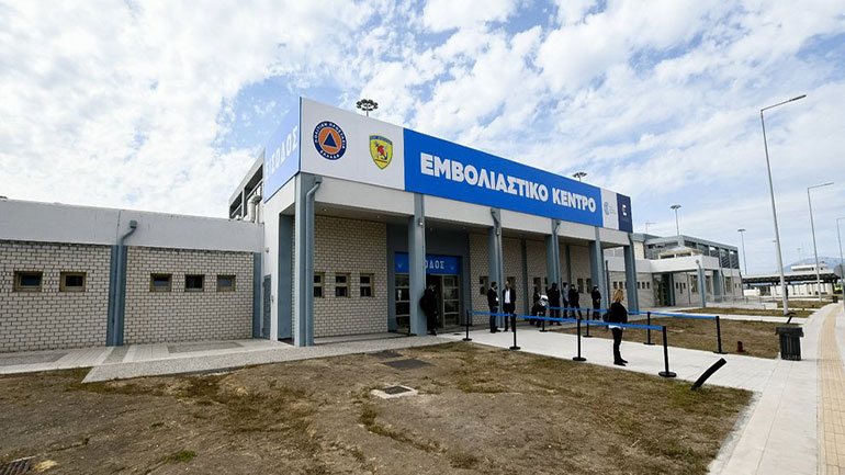 Πάτρα: Περιπέτεια για νεαρή μετά τον εμβολιασμό της Πάτρα: Περιπέτεια για νεαρή μετά τον εμβολιασμό της