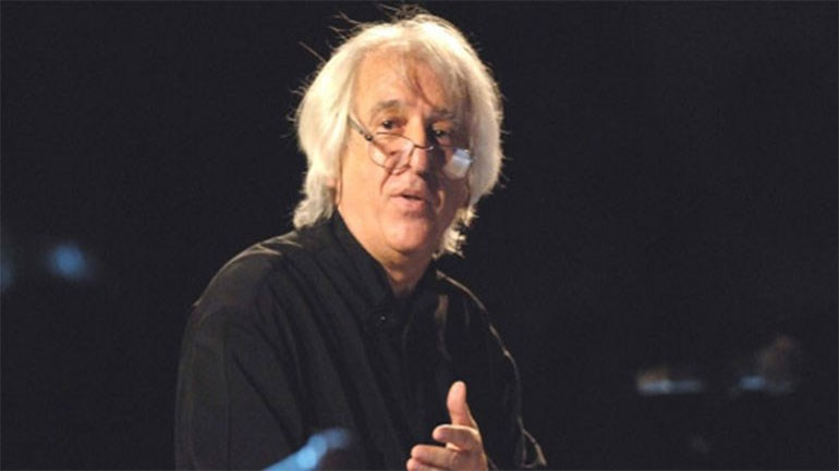 Γιάννης Κότσιρας και Χορωδία Τρίπολης στην Καντάτα Ελευθερίας του Χρήστου Λεοντή