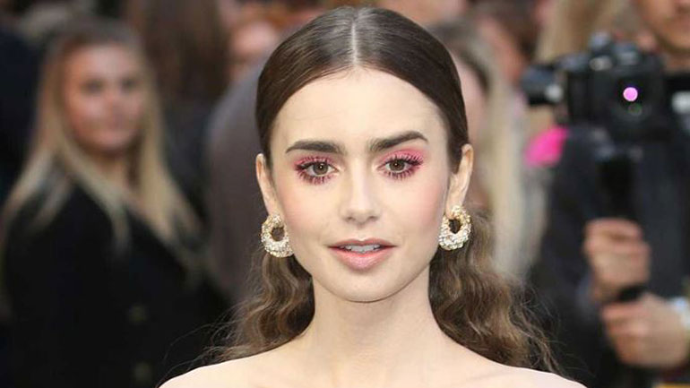 Lily Collins: Αποκάλυψε τις λεπτομέρειες του παραμυθένιου νυφικού της