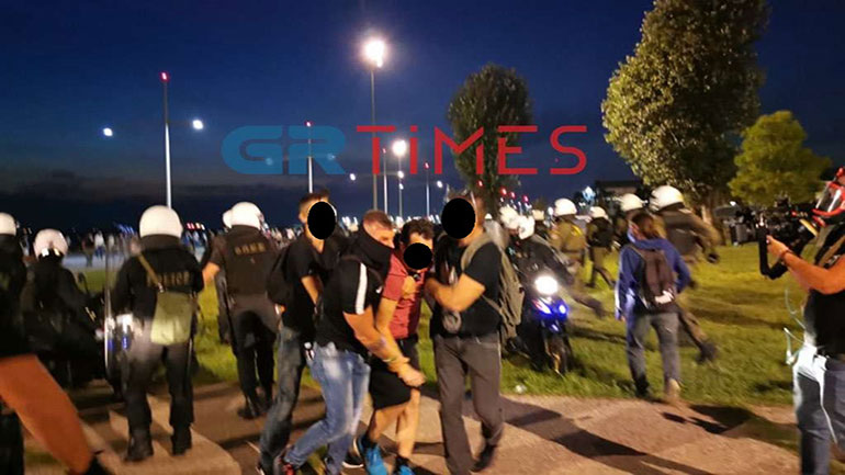 Θεσσαλονίκη: Στο Αυτόφωρο οι συλληφθέντες για τα επεισόδια της 85ης ΔΕΘ
