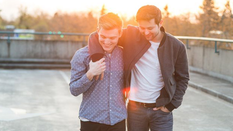 Το Ευρωπαϊκό Κοινοβούλιο ζητεί την αναγνώριση των ενώσεων ομοφυλοφίλων σε όλες τις χώρες-μέλη