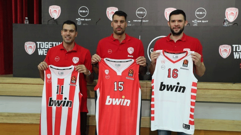 Πρίντεζης: «Σημαντικό για τον Ολυμπιακό να διεκδικεί όσους περισσότερους τίτλους γίνεται»