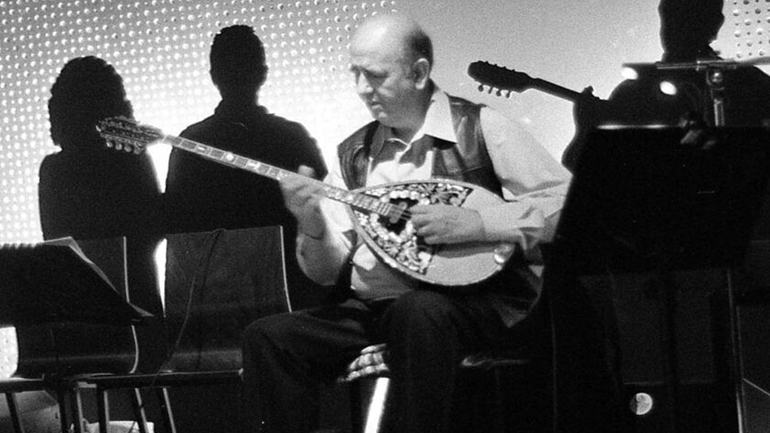 Πέθανε ο δεξιοτέχνης του μπουζουκιού Βαγγέλης Λιόλιος