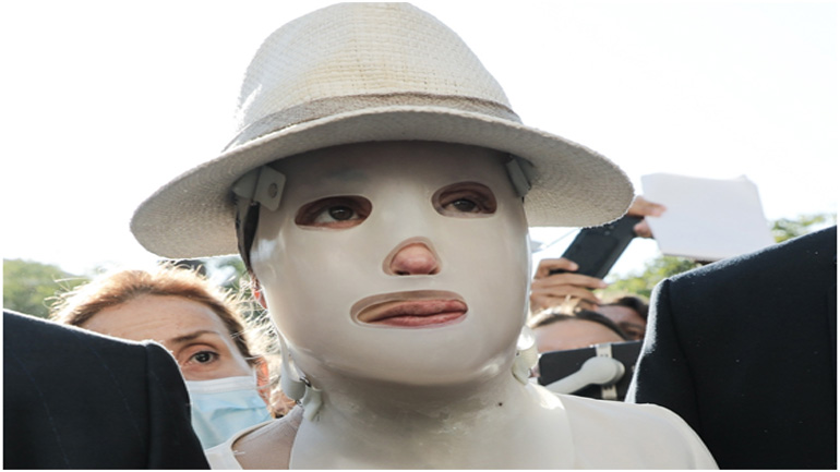 Εν Ζωή Δολοφονημένη