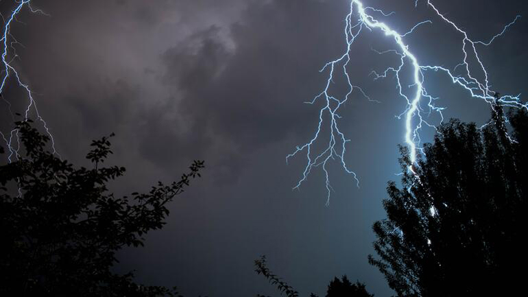 Καβάλα: Νεκρός 55χρονος που χτυπήθηκε από κεραυνό