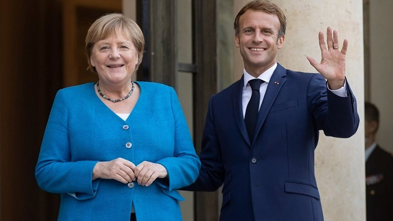 Μακρόν και Μέρκελ δεσμεύονται να συνεχίσουν τη στενή συνεργασία έως τον σχηματισμό νέας γερμανικής κυβέρνησης