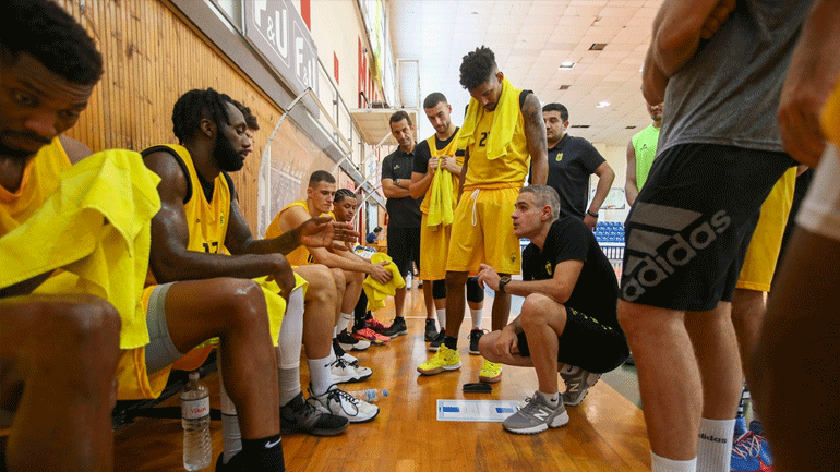 Άρης: Θλάση ο Σχίζας