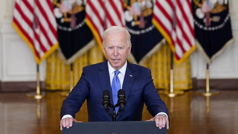 Ο Μπάιντεν πορεύεται ψυχρά στο χτίσιμο του μετώπου κατά της Κίνας