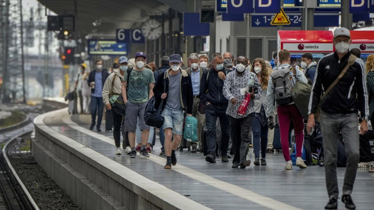 Γερμανία: Σχεδόν 11.000 περιστατικά κορωνοϊού σε 24 ώρες