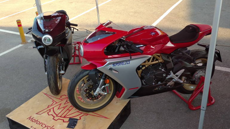 Η Superveloce της MV Agusta δεν είναι μοτοσικλέτα, είναι έργο τέχνης!