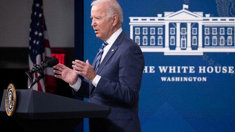 Ο Λευκός Οίκος «λυπάται» για την απόφαση της Γαλλίας να ανακαλέσει τον πρέσβη της