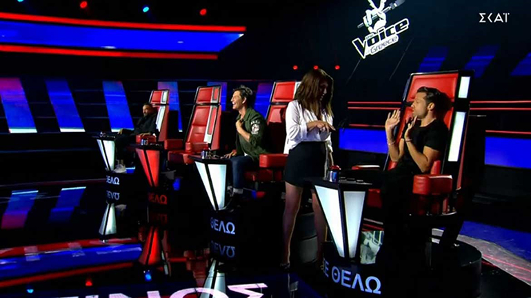 The Voice-Έλενα Παπαρίζου: Έξαλλη προσπαθούσε να βρει ποιος την είχε μπλοκάρει