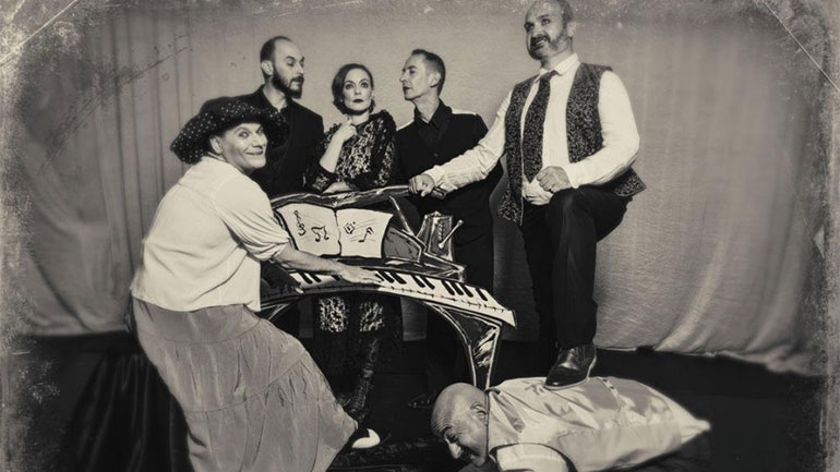 Ο mπάτλερ: Μια Κωμωδία Βωβού Κινηματογράφου του 2021 στο Θέατρο Χυτήριο