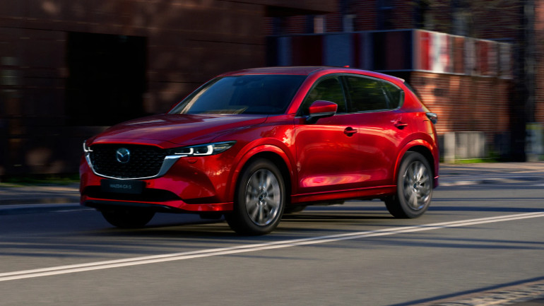 Το νέο Mazda CX-5 διαθέτει αδιαβροχοποίηση στον χώρο αποσκευών