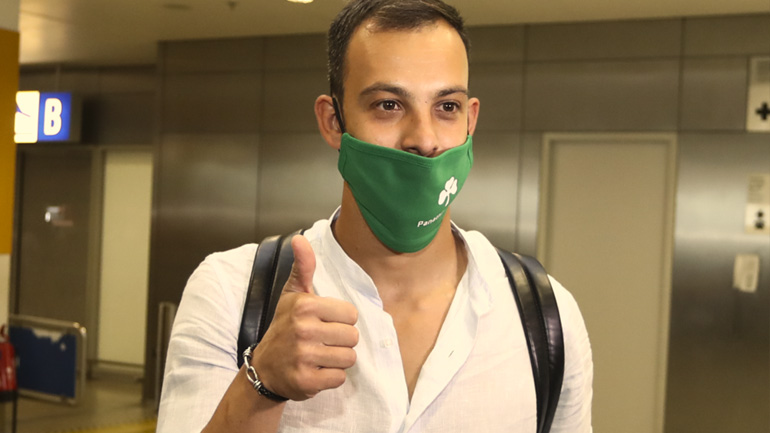 Αλμπέρτο Μπρινιόλι: Αναδείχθηκε κορυφαίος τερματοφύλακας στη Serie B της περασμένης σεζόν