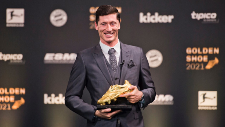 Mπάγερν Μονάχου: Ο Λεβαντόφσκι παρέλαβε το «Χρυσό Παπούτσι»