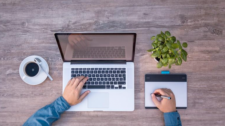 ΕΛΣΤΑΤ: Άλμα 117,8% των κενών θέσεων εργασίας στο β΄ τρίμηνο