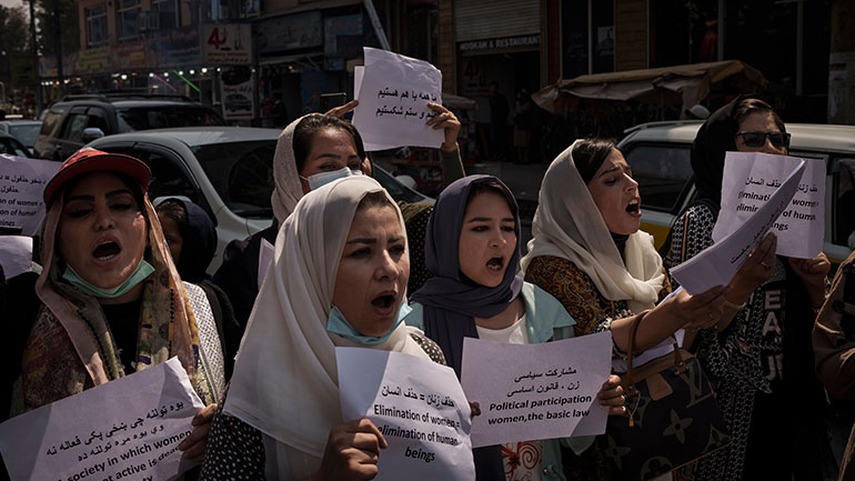 Αφγανιστάν: Στις καλένδες η επιστροφή των κοριτσιών στα γυμνάσια και τα λύκεια