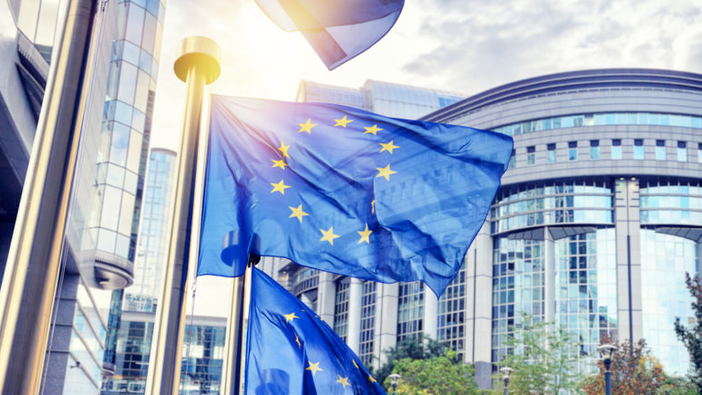 Κομισιόν: ΗΘετική και η 11η αξιολόγηση μετά την ταχεία ανάκαμψη της χώρας