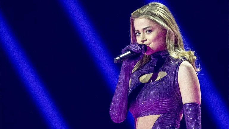 Η Stefania επιστρέφει στην Eurovision!