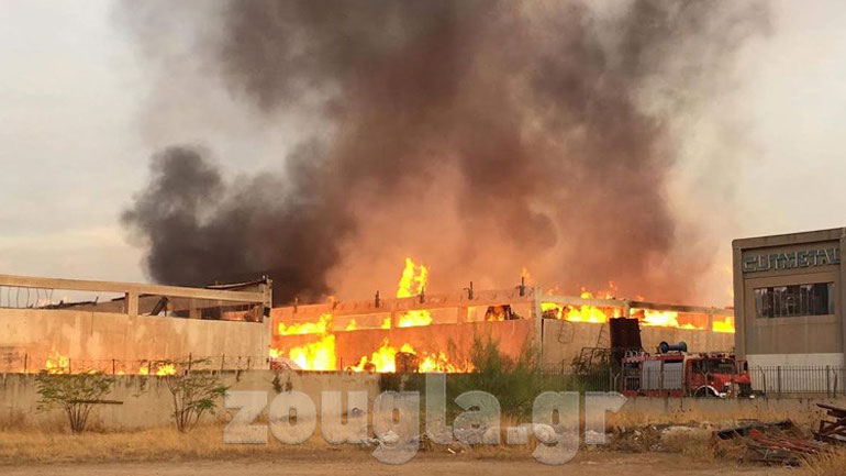 Οριοθετήθηκε η πυρκαγιά στον Ασπρόπυργο Αττικής