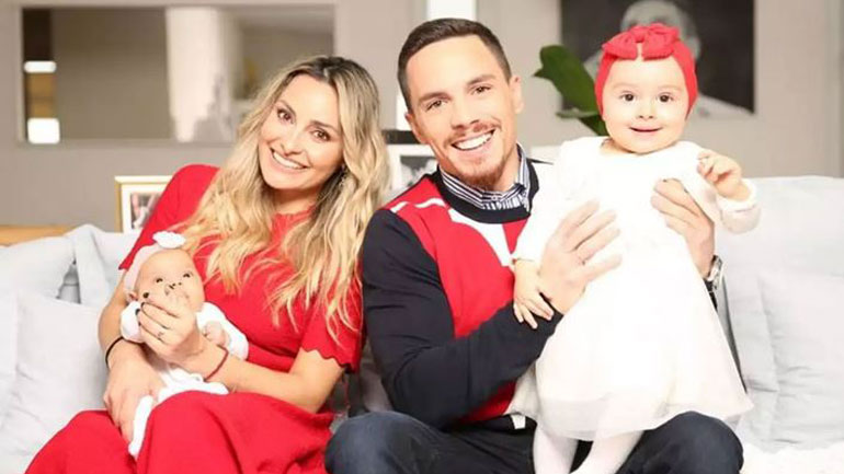 Λευτέρης Πετρούνιας-Βασιλική Μιλλούση: Παντρεύονται σε λίγες ημέρες με θρησκευτικό γάμο Λευτέρης Πετρούνιας-Βασιλική Μιλλούση: Παντρεύονται σε λίγες ημέρες με θρησκευτικό γάμο