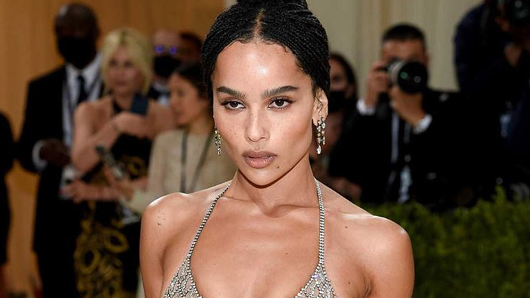 Zoë Kravitz: Η viral απάντηση στα αρνητικά σχόλια για την εμφάνισή της στο Met Gala