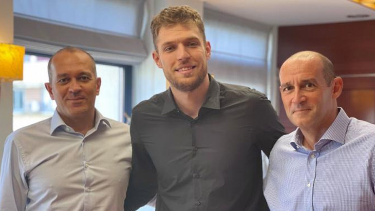 Μπάσκετ: Στον Ολυμπιακό μέχρι το 2024 και με τη… βούλα ο Βεζένκοφ