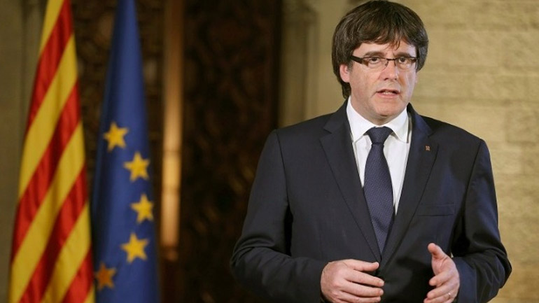 Συνελήφθη στην Ιταλία ο πρώην πρόεδρος της Καταλονίας Κάρλες Πουτζντεμόν