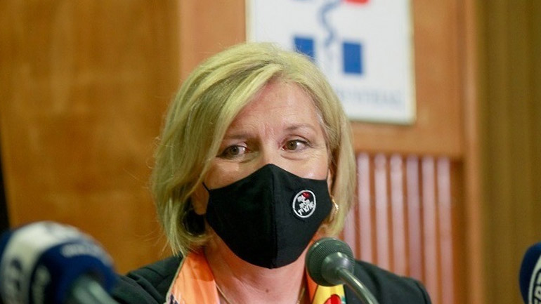 Στη Χίο η αναπληρώτρια υπουργός Υγείας Μίνα Γκάγκα