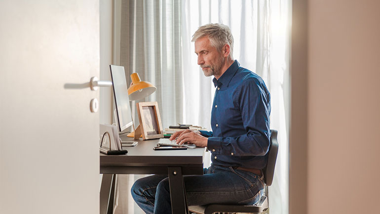 Αν βελτιωθεί το Internet, θα βελτιωθεί και η τηλεργασία;