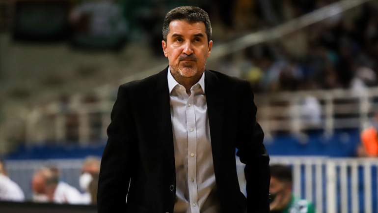 Πρίφτης: «Να μην παίξουμε σαν φαβορί»