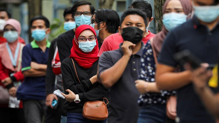 Μαλαισία: Πάνω από 13.700 νέα περιστατικά Covid-19 και 116 θάνατοι