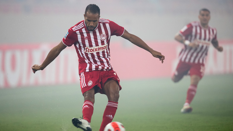 Ολυμπιακός: Με Ελ Αραμπί και Εμβιλά η αποστολή κόντρα στον Αστέρα