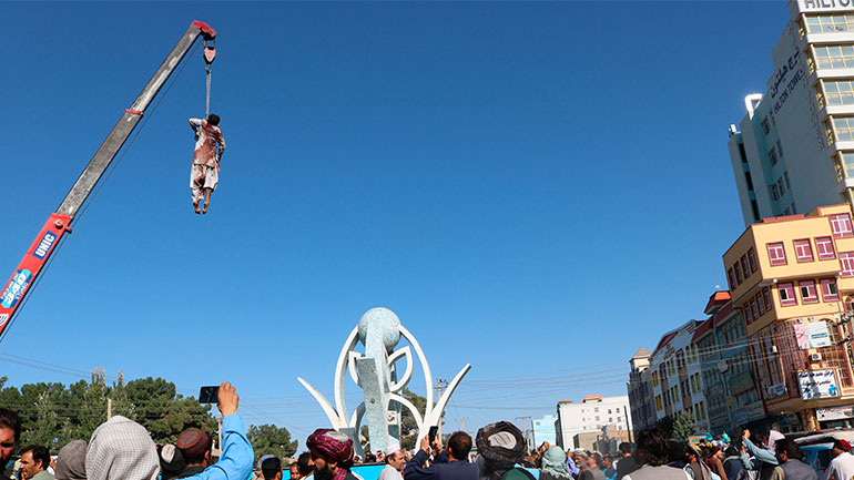 Ταλιμπάν: Κρέμασαν τα πτώματα τεσσάρων ανδρών σε πλατεία της Χεράτ