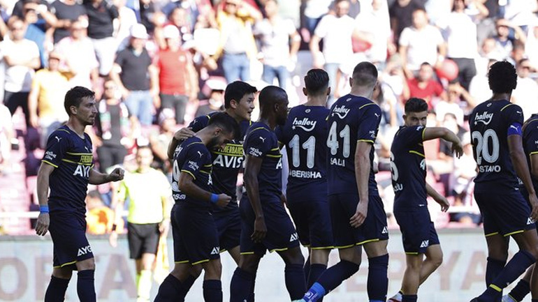 Τουρκία: Νίκη κορυφής για τη Φενερμπαχτσέ πριν τον Ολυμπιακό