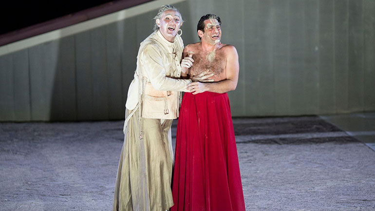 «Βάκχες»: Από την Επίδαυρο στο Ηρώδειο για δύο παραστάσεις