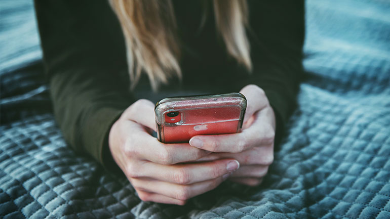 Dating Apps: Πόσο ασφαλείς είναι οι χρήστες τους;