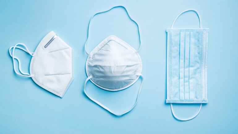 Οι επιστήμονες βρήκαν πόσο προστατεύουν οι μάσκες από την COVID-19