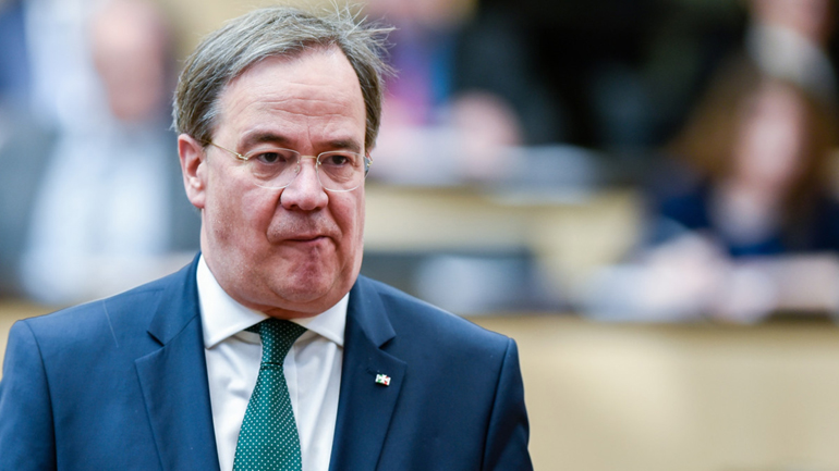 Γερμανία: Συγγνώμη για τα λάθη του ζήτησε ο Άρμιν Λάσετ και επιμένει για «Τζαμάικα»