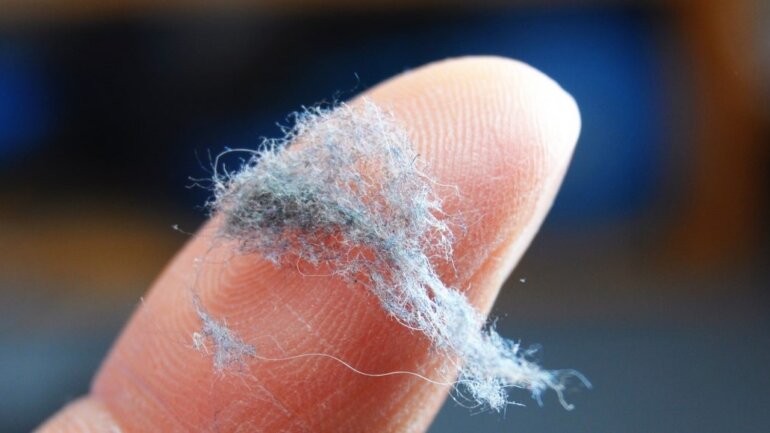 Τι περιέχει η σκόνη του σπιτιού;