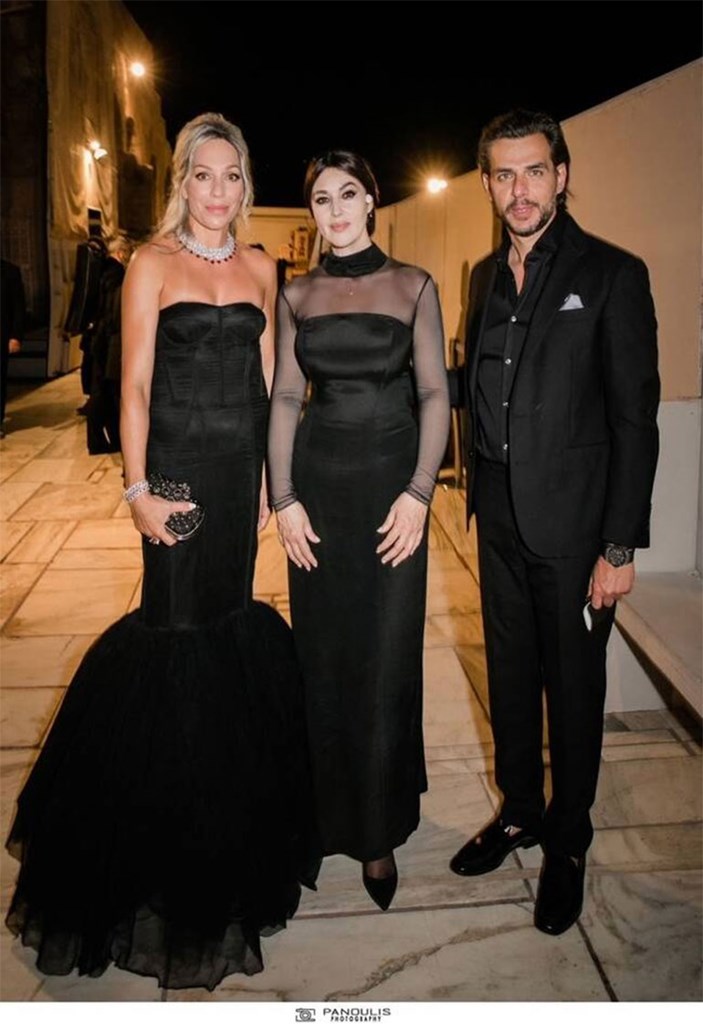 Η Καλλιρόη Δανάλη-Αποστολοπούλου και ο Πρόεδρος του Ιατρικού Κέντρου Αθηνών Βασίλης Αποστολόπουλος με τη Μόνικα Μπελούτσι