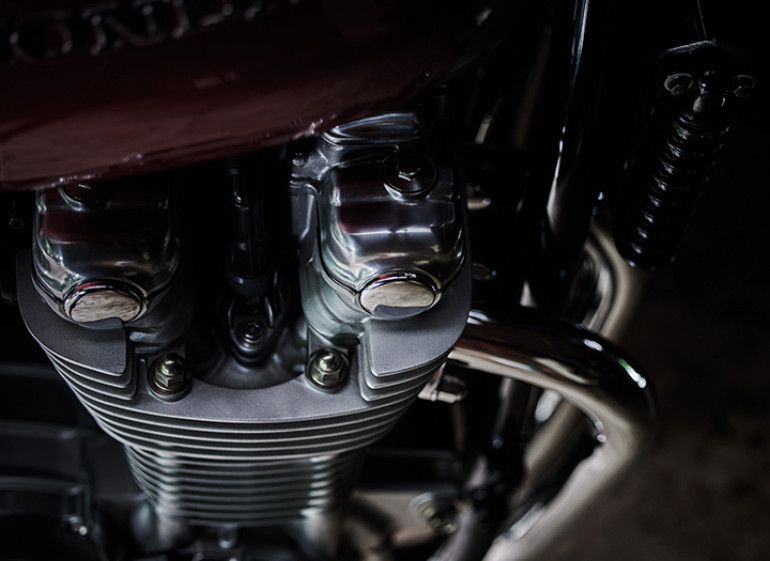 Το κύκνειο άσμα του θρυλικού τετρακύλινδρου αερόψυκτου κινητήρα της Honda.