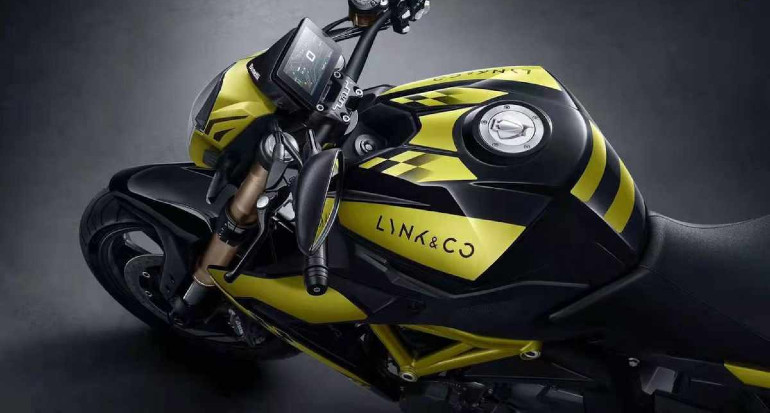 Πολύ δυναμικό μοντέλο το οποίο είναι ουσιαστικά το Benelli TNT600.