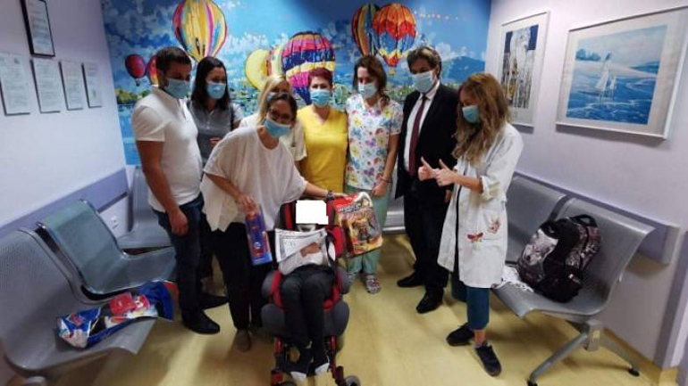 Πάτρα: Γιορτή στην ΜΕΘ Παίδων κατά την έξοδο του 6χρονου Φώτη