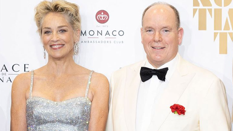 Η λαμπερή εμφάνιση της Sharon Stone στο πλευρό του πρίγκιπα Αλβέρτου στο Μονακό